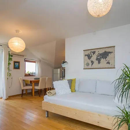 10418b Apartman *
